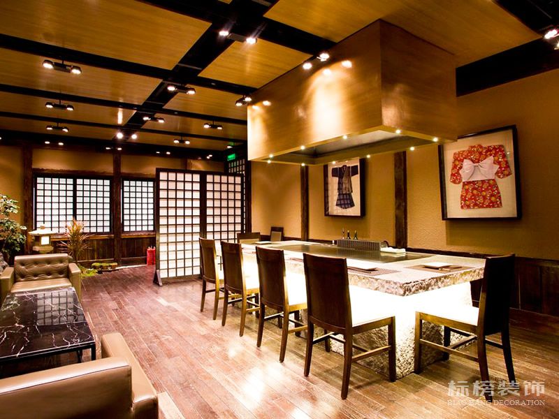 关于深圳餐饮餐厅装修设计要点是什么？